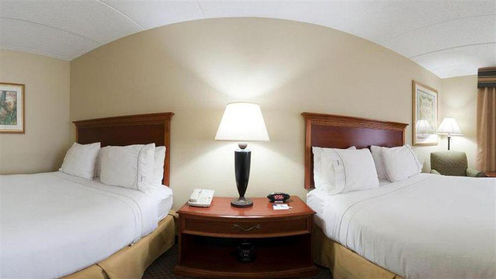 Holiday Inn Express Hotel & Suites Fort Wayne By Ihg Ellisville Buitenkant foto