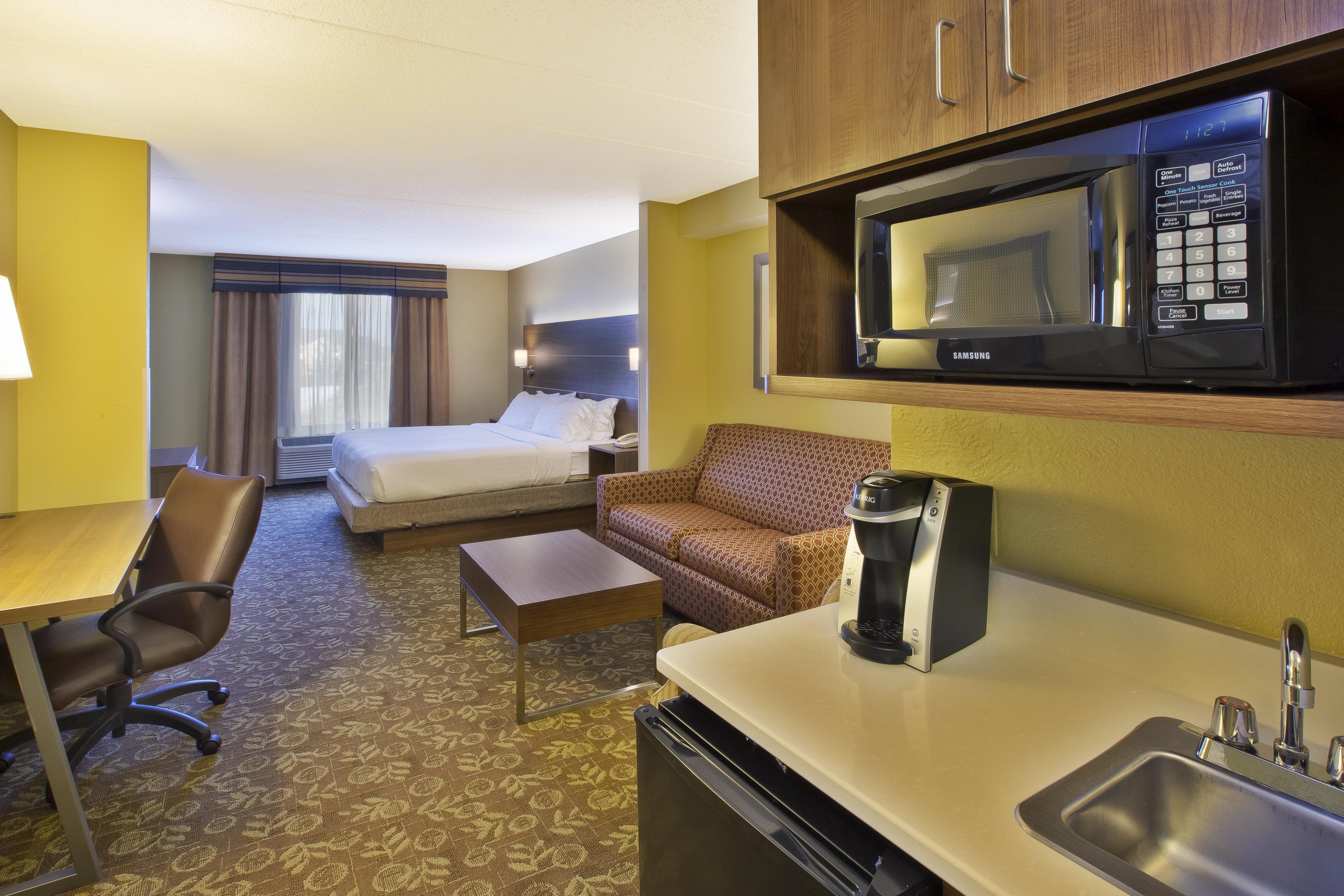 Holiday Inn Express Hotel & Suites Fort Wayne By Ihg Ellisville Buitenkant foto