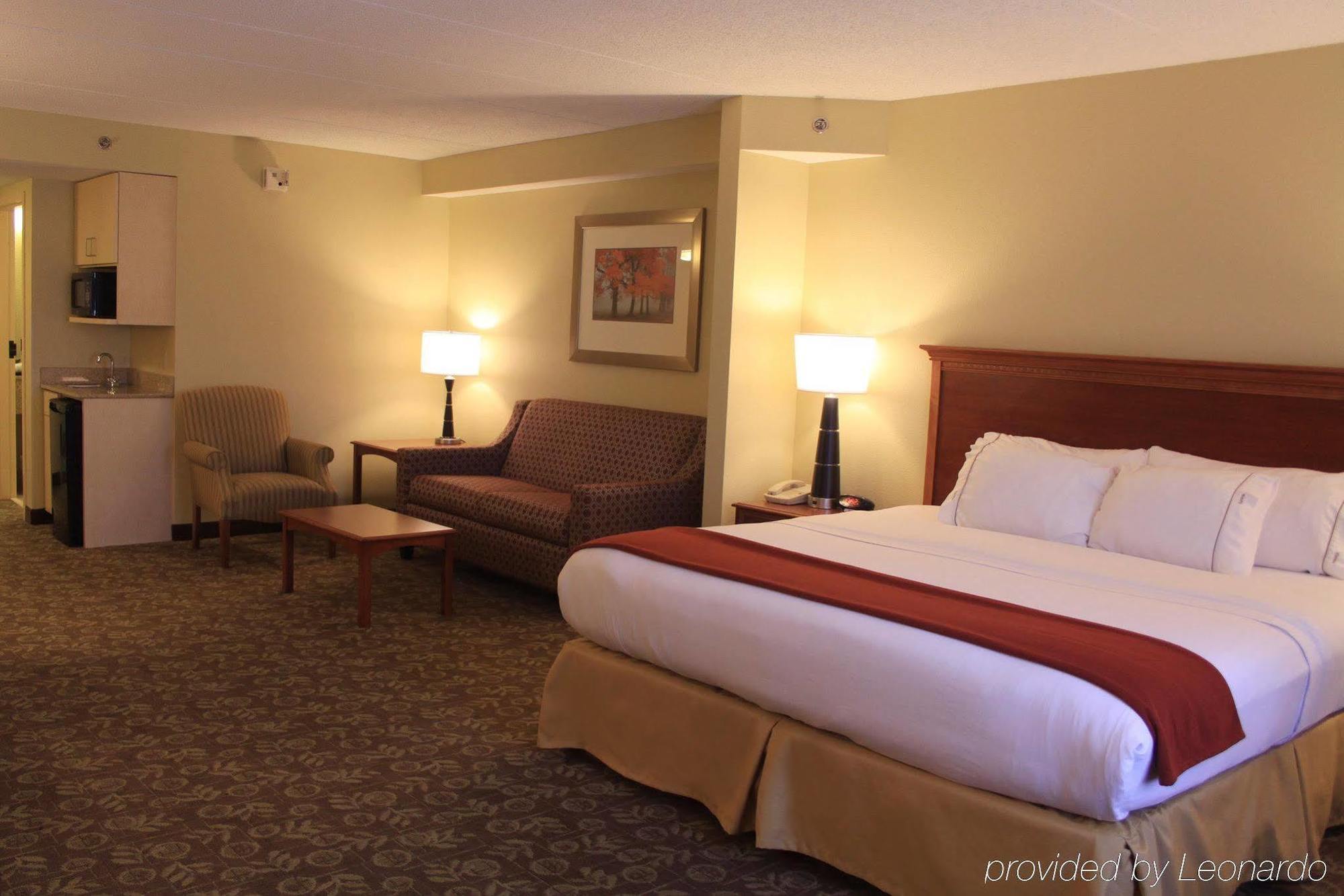 Holiday Inn Express Hotel & Suites Fort Wayne By Ihg Ellisville Buitenkant foto