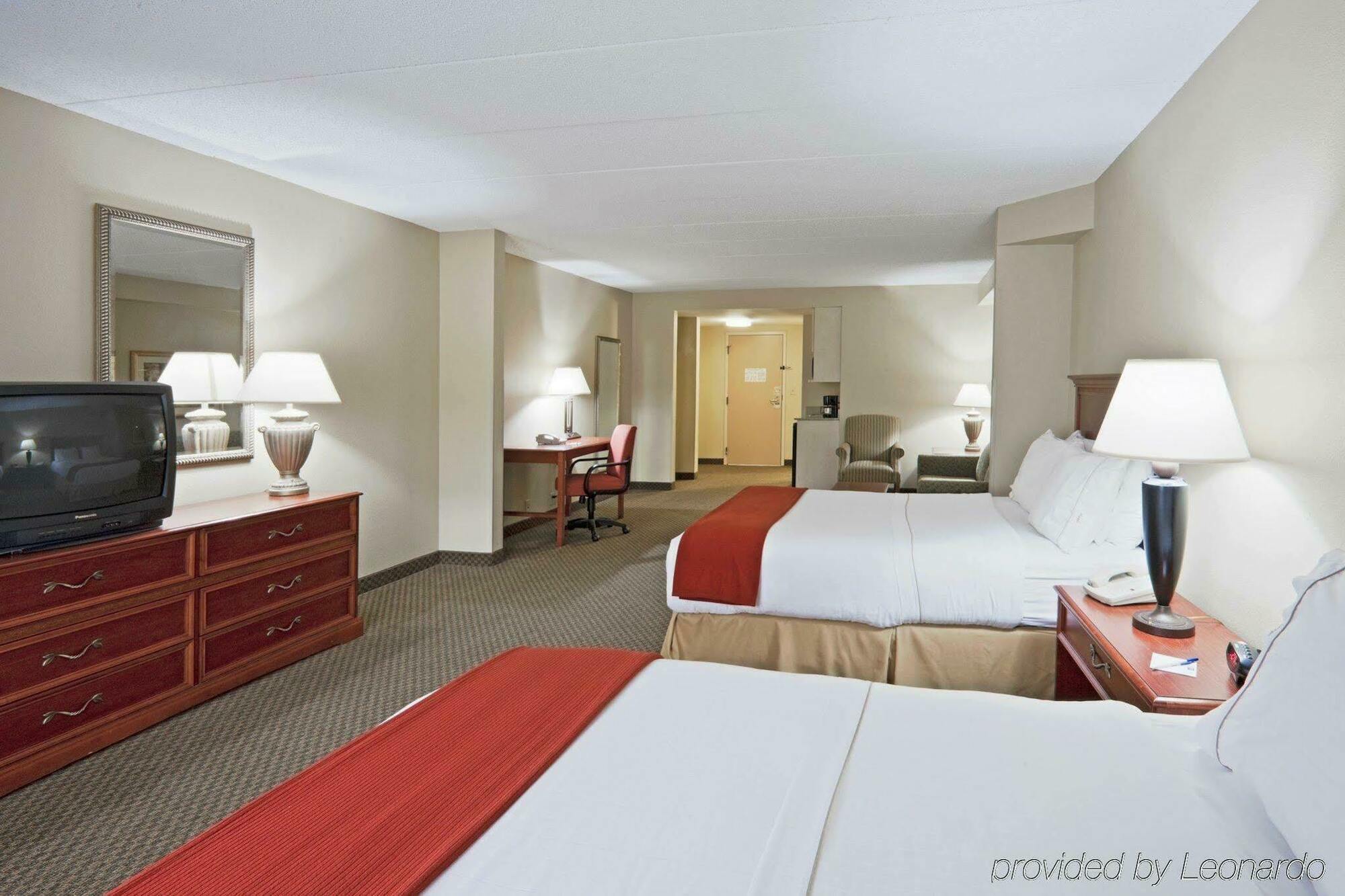 Holiday Inn Express Hotel & Suites Fort Wayne By Ihg Ellisville Buitenkant foto