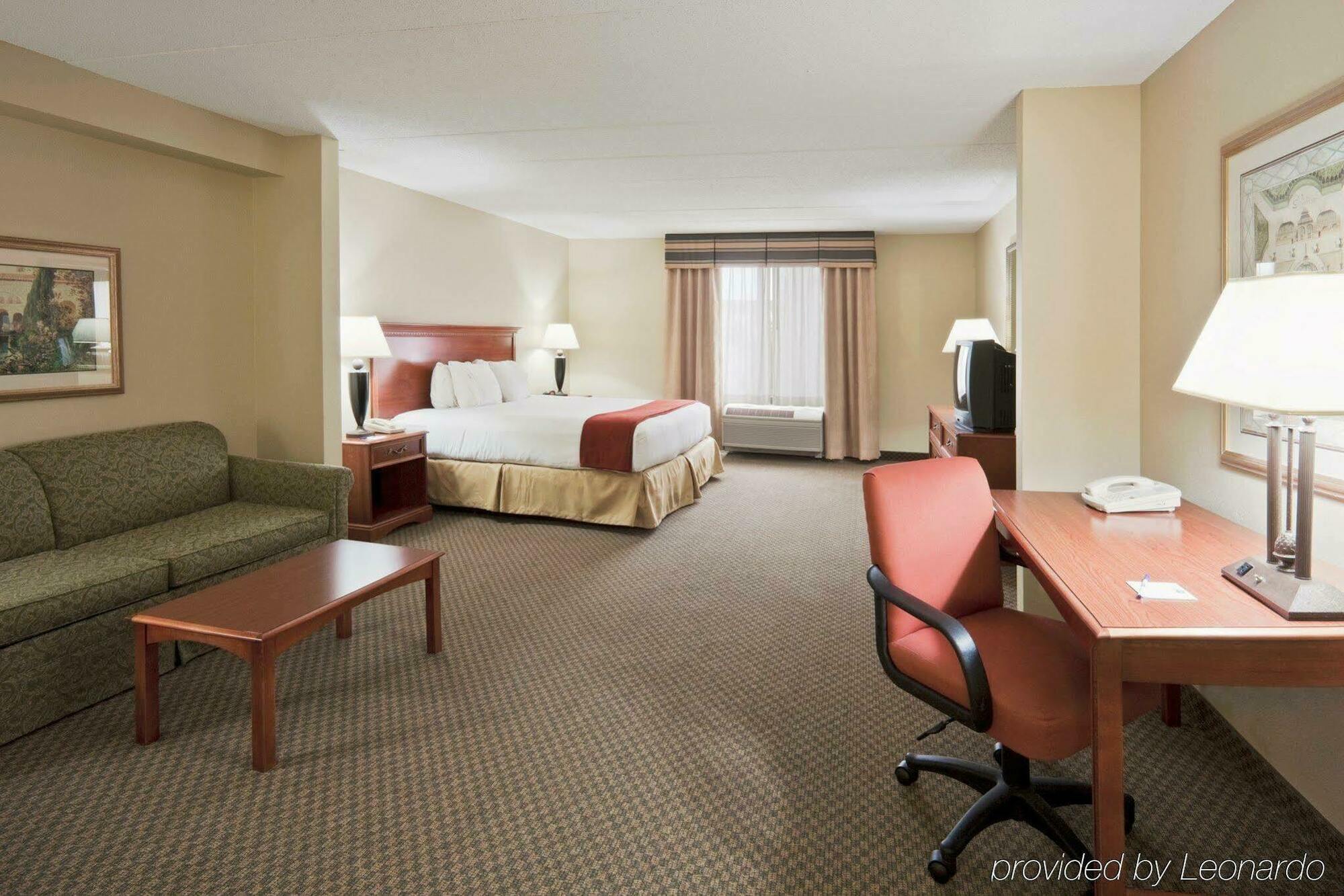 Holiday Inn Express Hotel & Suites Fort Wayne By Ihg Ellisville Buitenkant foto